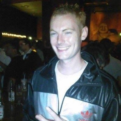 🤠#IndieAuthor of 'Camsterdam' #HumanRights💝
@SheffieldUnited fan IFBAP🇬🇧 🇺🇸✝️
📩SimonFidler84@protonmail.com