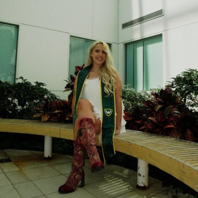 Claudia6329's profile picture. wsu. foster care specialist 🧩 🇮🇳🪷