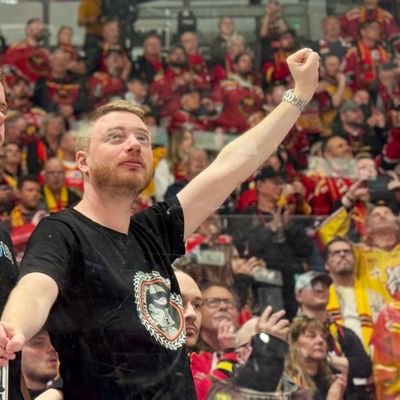 Älskar frihet och Luleå Hockey.
Ordförande LuleåFans.