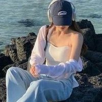 Liz (@oofaartir5290) 's Twitter Profile