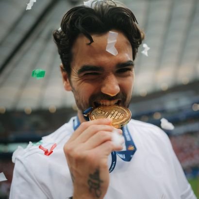 claude goncalves enjoyer
znawca piłki nożnej
#MioduskiOUT