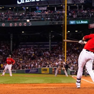 228AkAmOkU's profile picture. RED SOXフアン