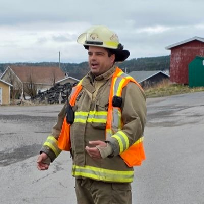 Fire Chief at @MYSTVolFireDept - Manager of Emergency Operations, Health & Safety at Town of Marystown,& FSD Instructor. Proud dad & husband. Tweets are my own!