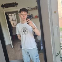 Sven (@svenn_son) 's Twitter Profile