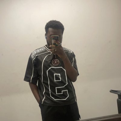 Patrick_Noir's profile picture. You’re my favorite colour #Noir