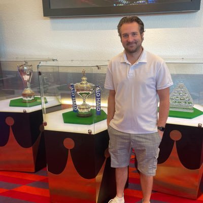 Expert Gift Wrapper 🎁 Sheffield United & Snooker Fan 🔴⚪️ Retro Videogame Collector (@8bitofretro1) 👾 Marketing & Comms at @nvmuk 🎮 ❤️ PB VIII.X.MMXXII ❤️