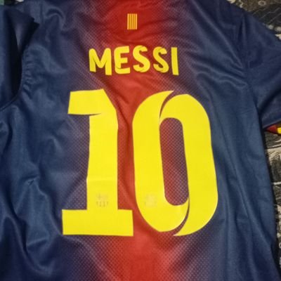 14/05/22 💛❤️ 🐤
18/12/22 🐐
26/05/24 💙💛🦅
11/02/01
24 años