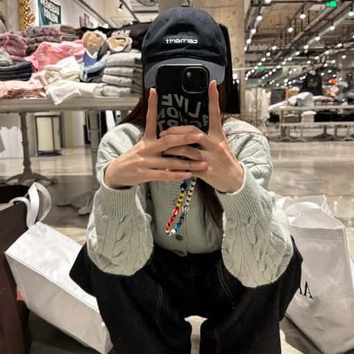 Orvweinu964's profile picture. Gods determine what you're going to be。