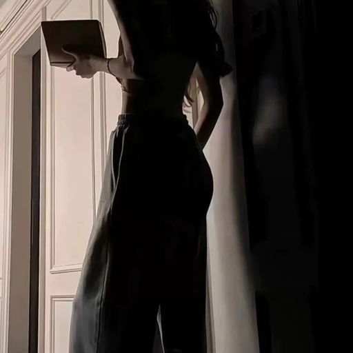 Borree4631's profile picture. Gods determine what you're going to be。