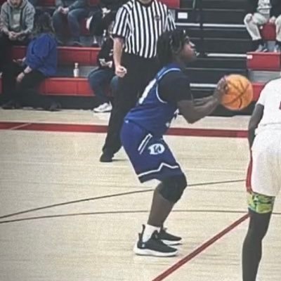 C/O 2027,Basketball guard 5,8 3.3GPA. insta:@jaiwitdashifts email:smithjiayre@icloud.com