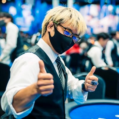 ポーカープレイヤー、ディーラー(フリー)としていろんな所に駆け込みます!主にGOLD JOKERで勤務しております。マイハン77!ディーラースキル日々向上に努めております!MIXも勉強中!基本フォロバ!声は、大きく聞こえやすいよう心がけてます!たまに、バグが発生しますので愛のある指摘お願いします!