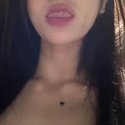 ynjin21's profile picture. #that side of twt