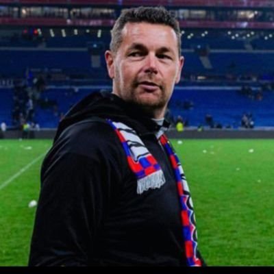 @ol |
Fan du beau jeu : Rayan Cherki sur la pelouse, Arthur Fils sur le court. | Pierre Sage 🫶