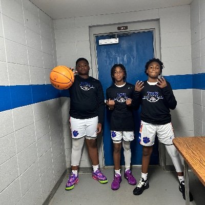 Class of 2030
5,7 sg /sf wr/db
Basketball and football
Guntown middle school
Number 8#
Guntown middle school
Football and basketball
662-523-8881