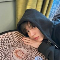 dylan★ (@dylovesfk) 's Twitter Profile Photo dylan★ (@dylovesfk) 's Twitter Profile Photo