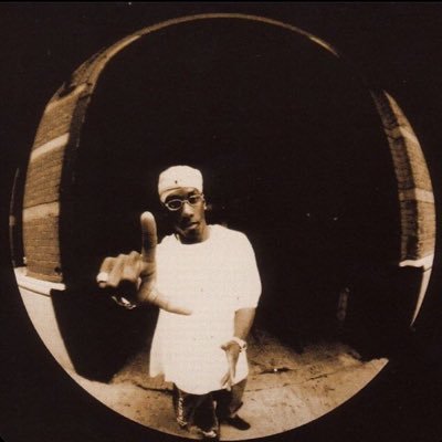 twentyfivedeep's profile picture. 