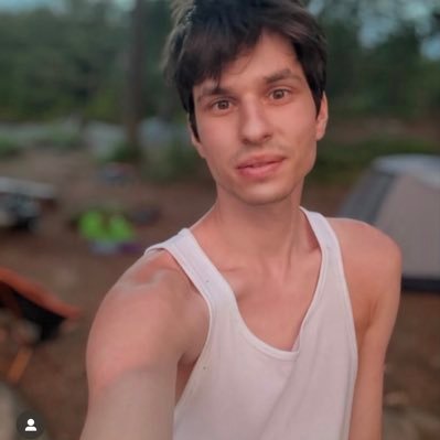 PoverTeaLess's profile picture. i have katherine up my cooter