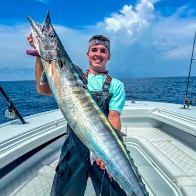 Ocean Springs High alumni | Coast boy who loves to fish & hunt | Just a blue collard sweet tea drinking southern son of a gun
