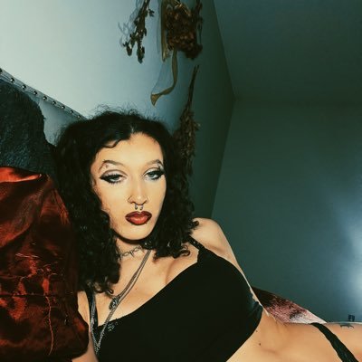 main @devilbabyplay FINDOM; pay 2 playi train men into mindless toys 🧸