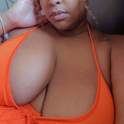 $4 ONLYFANS🚫🚫 Solo ebony BBW MILF content 💦🧚🏽♂️ ✨!!Welcome to BigMama’sHouse !!✨