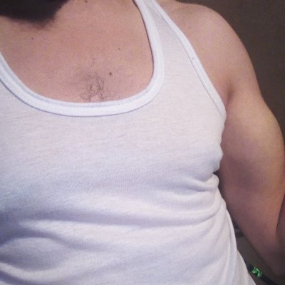 HelloI am a young man who is unlucky💞in building a family I want to build a relationship with a woman who wants to have a child in an illegitimate relationship