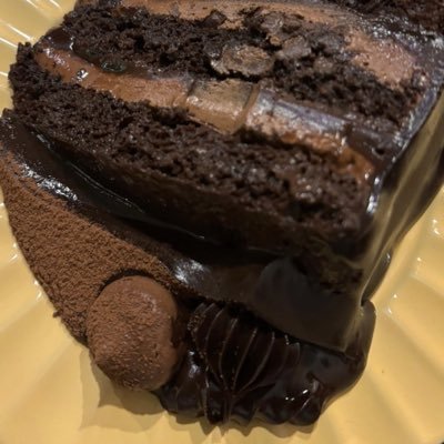 tripleschezwann's profile picture. 