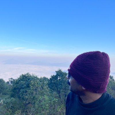 Mohanparuchuri's profile picture. 