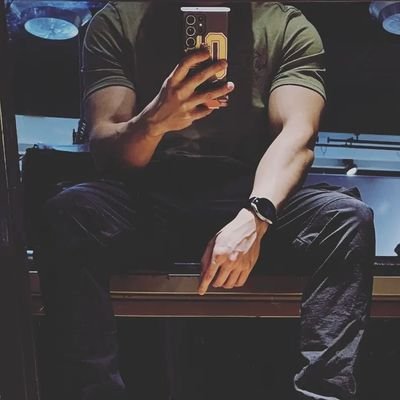 Crash_VC's profile picture. Vancouver #Canucks fans unite 🏒😁! | Tweets News, Prospects & Everything on Hockey | Positivity | 💙 6-40-43-35 | All-around friendly guy