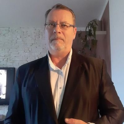 I'm a union mason who enjoys working hard, laughing, and having fun. I'm also looking for a good woman. Fort Myers, Florida, United States.