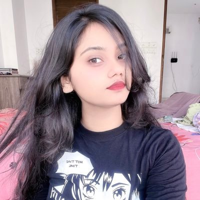 NafisaNafs1's profile picture. 