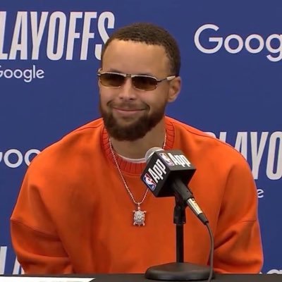 I only support Sir Lewis Hamilton 👑 🐐 and Stephen Curry 👑 🐐#scuderiaLH