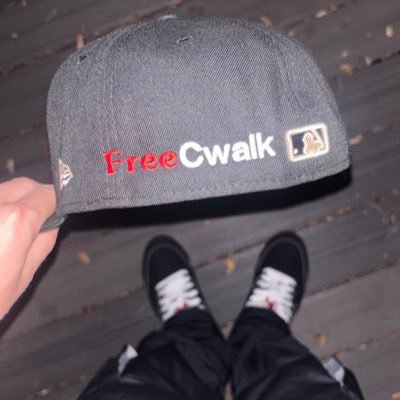 mbkkrispy's profile picture. |The struggle only makes you stronger| #Bucs #ScoDucks