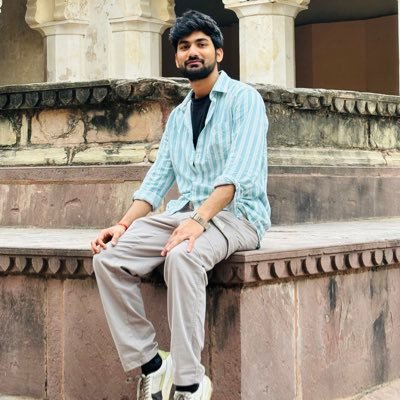 beingdeepak24's profile picture. Live the Moment.