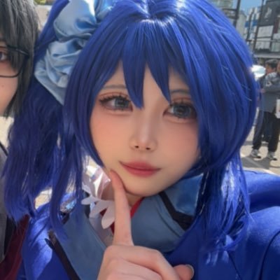 20↓¦関東中心でコスしてます🫶🏻🍀たくさん絡んでくれると嬉しいです🥲✨️ ファッションデザインのお勉強と趣味でコスプレしてる人です🍵加工が上手すぎてこの世に居ない。⚠️コス垢と趣味垢