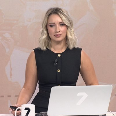 Periodista🎙Comunicadora Audiovisual 🎥 Redactora en @la7tele 📺 Antes en @POPULARTVMurcia y @A3Noticias