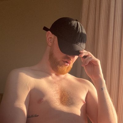 Hung. Ginger. Top. Never gentle. 🔥 8 inches of Irish trouble. ☘️ Face shown & chat on OF & JFF - let’s play 😈 DMs open for collabs 🍆