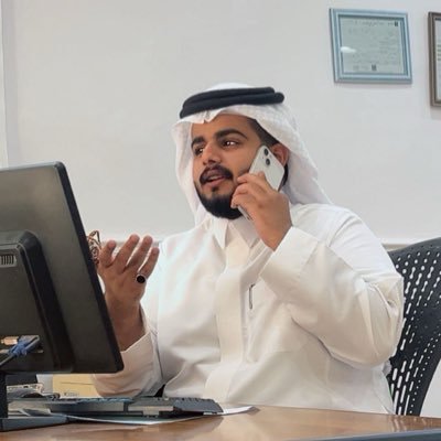 فيني من الطيب ما يسعد عيون الرفيق، وفيني من العزم .. ما يدبل كبود العدا