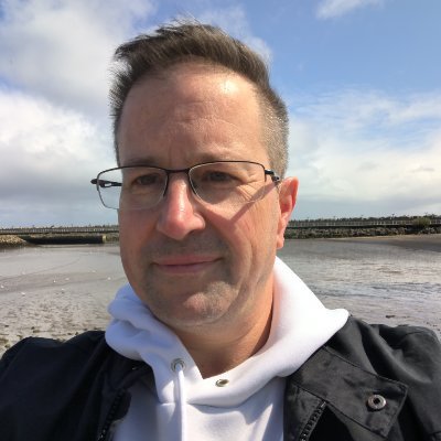 Freelance writer and editor specialising in art, design, tech & photography. Author of 50 Greatest Designers, which is a fantastic book I suggest you buy.