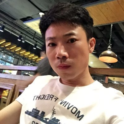 966fc05128518's profile picture. 