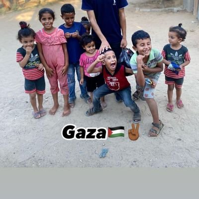 أنا فلسطيني، ولدتُ ونشأتُ وأعيشُ في #غزة_Gaza. أُغرّد عن حياتي تحت الاحتلال! لستُ مجرد رقم. #Gaza