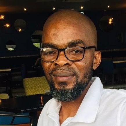 kasit0m's profile picture. New account. @RealmadridFC. I write what I want, and want what I write.