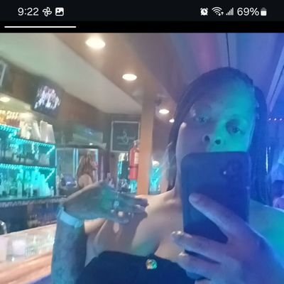 quenisha_b's profile picture. 