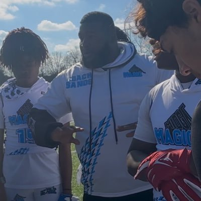 MAN OF GOD🙏🏿 HUSBAND💍 FATHER OF TWO BOYS👶🏽👶🏽 MIDDLE GA TALENT ADVISOR‼️ 7V7 COACH OF @MIDGAMAGIC7V7 LB’S COACH