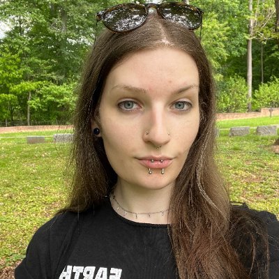 ofelija @ tichondrius • go vegan • paladin • heavy music