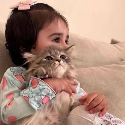 نُقاوِم ما نُحب، ونتحمل ما نكره..
Computer Engineering_MU👩🏻🎓
Data and other things🤓