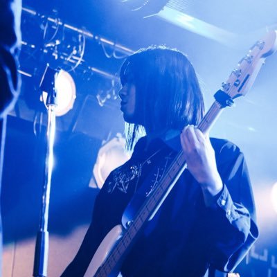 EmomentsKenshin's profile picture. ベースと車とグミ担当🐰野菜が食えません🥕バンド→@Emoments_Band