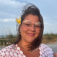 Elena Koether (@sunshinereshine) 's Twitter Profile Photo Elena Koether (@sunshinereshine) 's Twitter Profile Photo