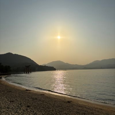 ks_mh_1010's profile picture. 