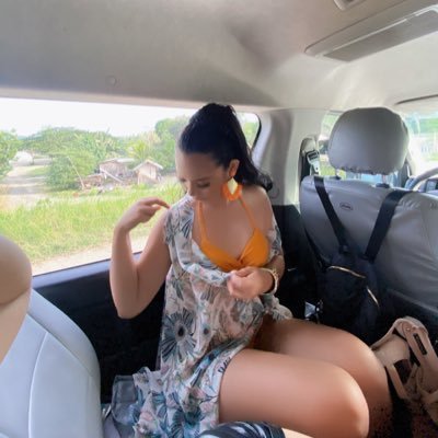 StephanieCabase's profile picture. 