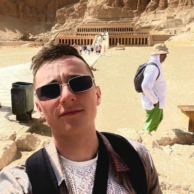 jake_carterr91's profile picture. Graphic & Web Designer | Web, App & Game Developer | Your go-to all-rounder for creative & tech solutions
